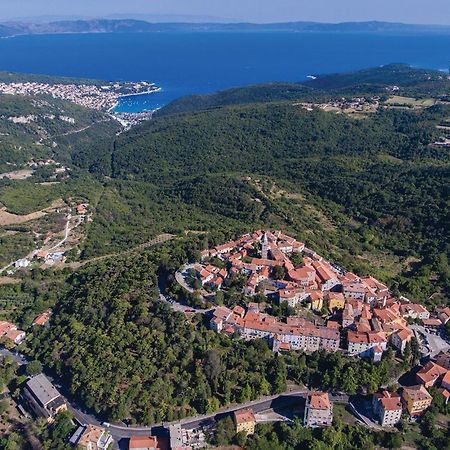 Gorgeous Apartment In Labin With Wifi 외부 사진